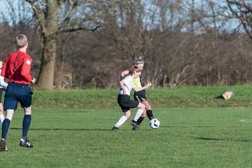 Bild 229 - B-Juniorinnen MSG Steinhorst Krummesse - SV Frisia 03 Risum Lindholm : Ergebnis: 0:5